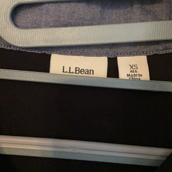 LL Bean pullover - Picture 3 of 4
